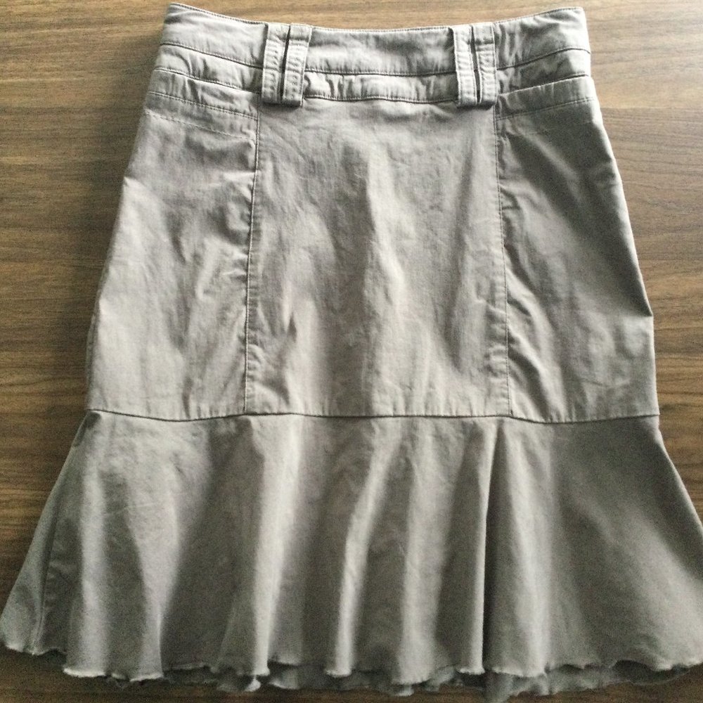 San Francisco Light Brown Tiered Midi Skirt - Perfect for the upcoming holidays!